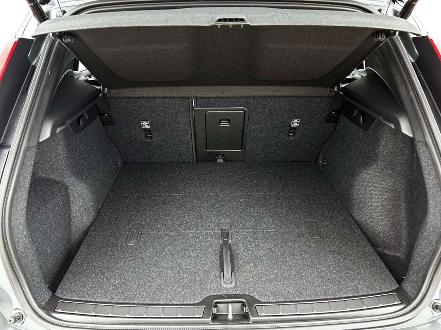 Volvo EX40 Extended Range - 2025 - Joinsteer - #34