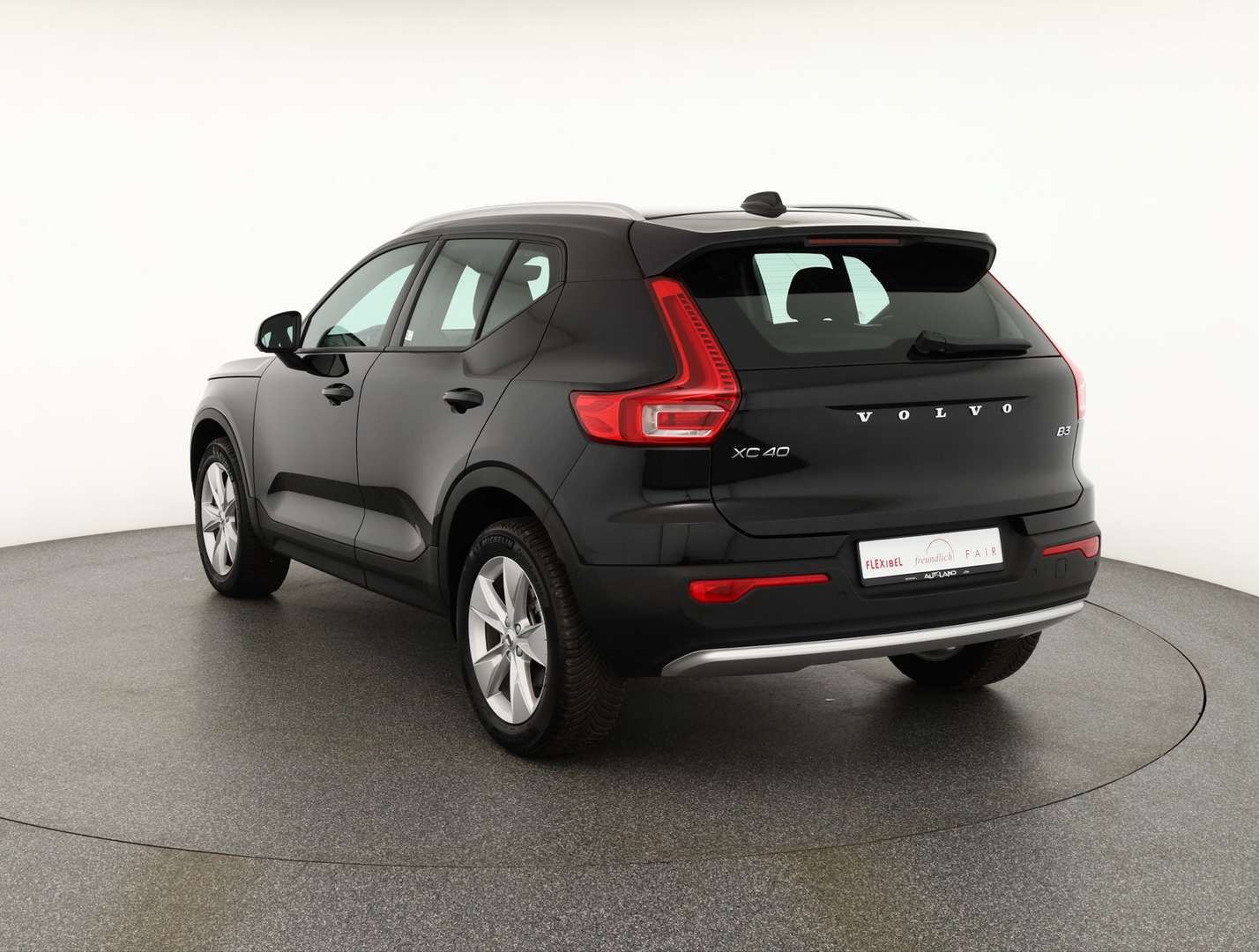 Volvo XC40 B3 Core - 2024 - Joinsteer - #2