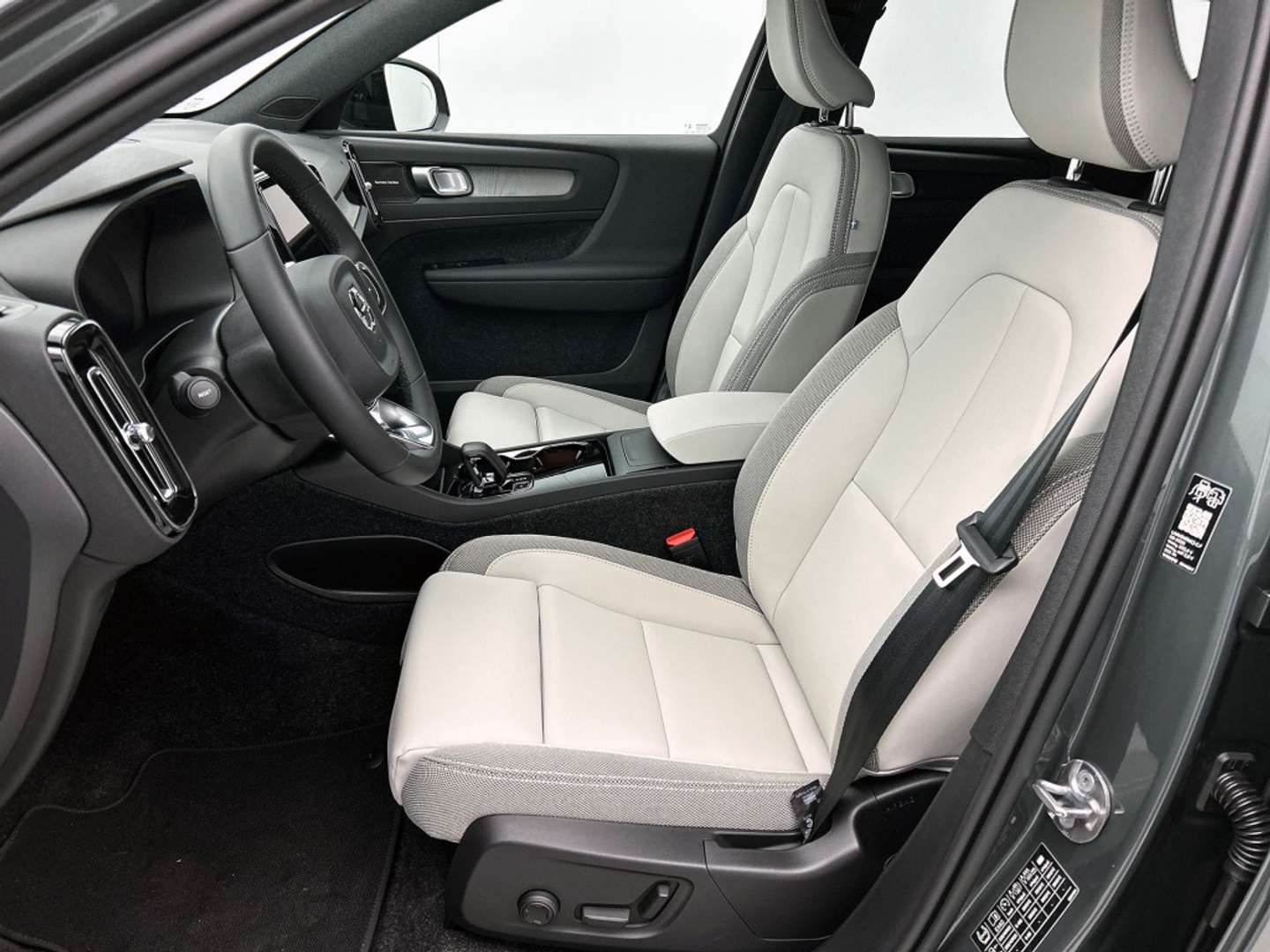 Volvo EX40 Extended Range - 2025 - Joinsteer - #44