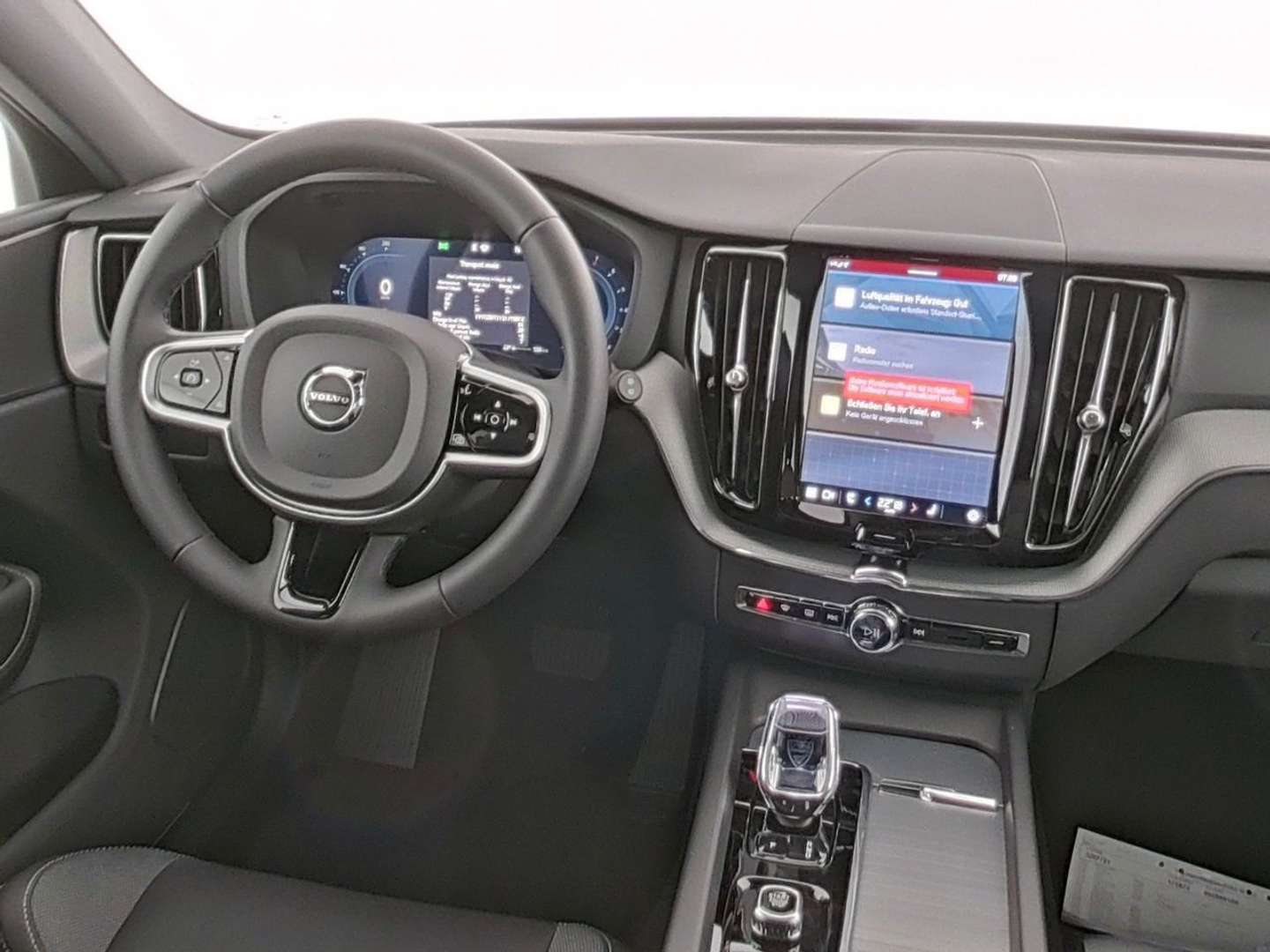 Volvo XC60 B5 Plus - 2025 - Joinsteer - #8