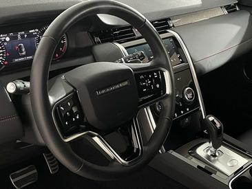 Land Rover Discovery Sport P300e R-Dynamic S — photo 14