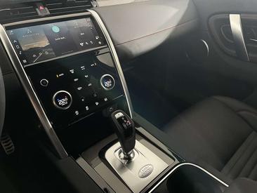 Land Rover Discovery Sport P300e R-Dynamic S — photo 18