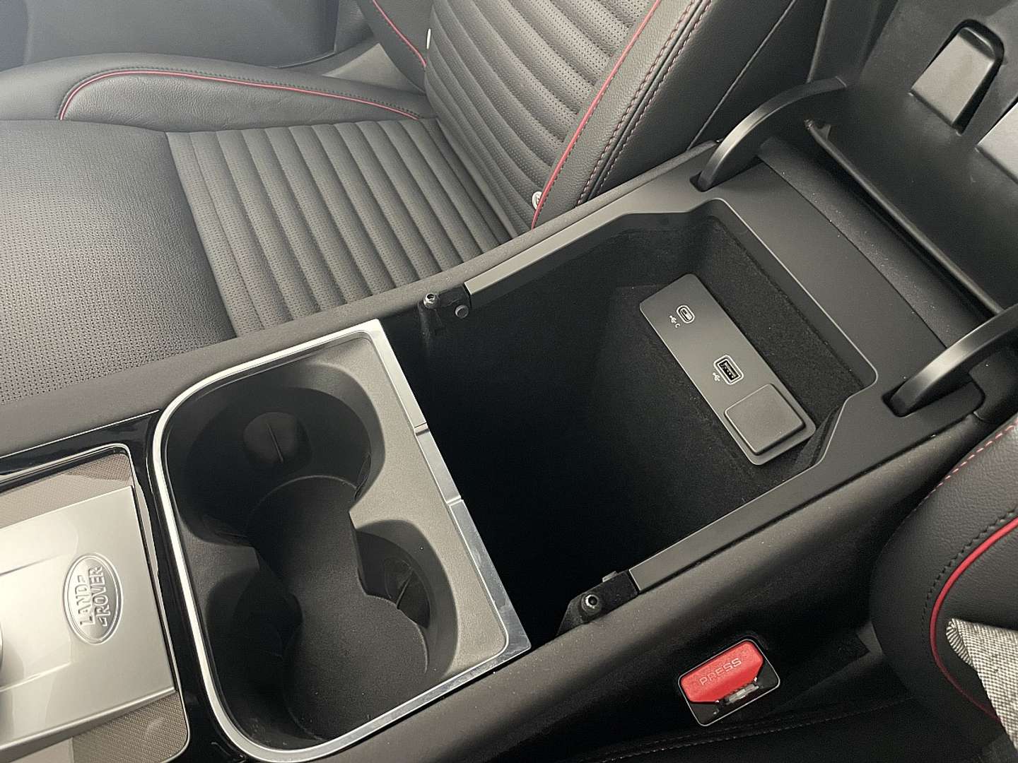 Land Rover Discovery Sport P300e R-Dynamic S - 2024 - Joinsteer - #26