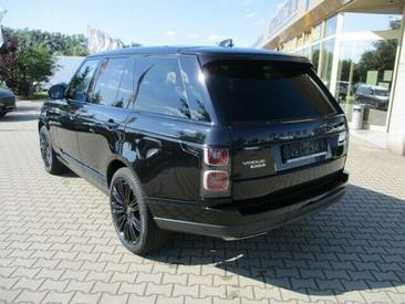 Land Rover Range Rover Vogue Black Pack SDV8 — photo 2