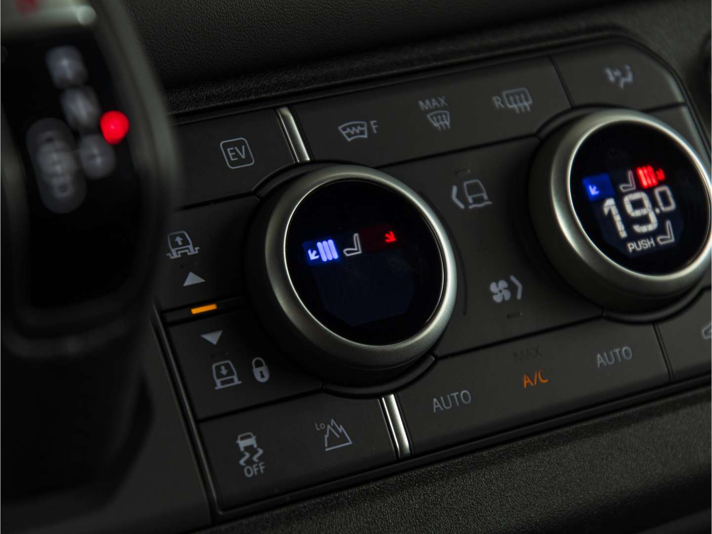 Land Rover Defender 110 X-Dynamic HSE P300e - 2025 - Joinsteer - #23