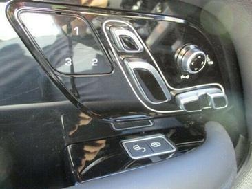Land Rover Range Rover Vogue Black Pack SDV8 — photo 18