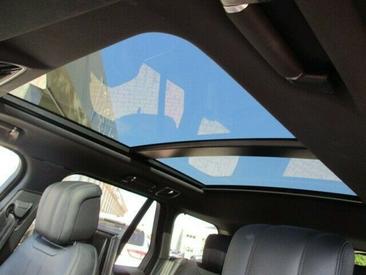 Land Rover Range Rover Vogue Black Pack SDV8 — photo 19