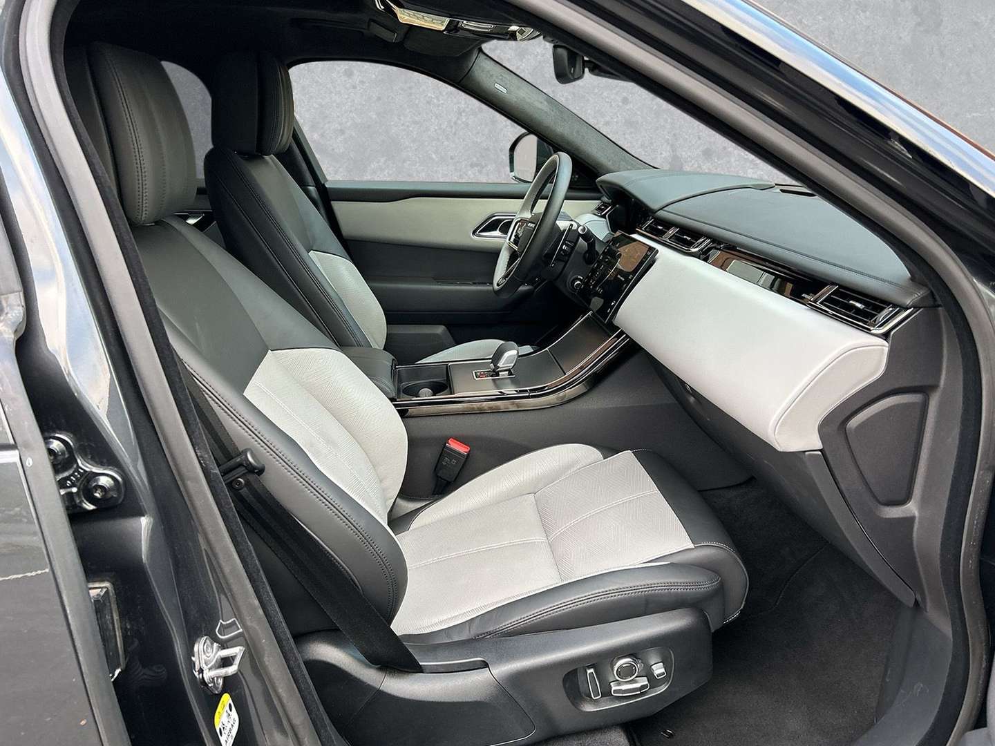 Land Rover Range Rover Velar D300 Autobiography - 2025 - Joinsteer - #3