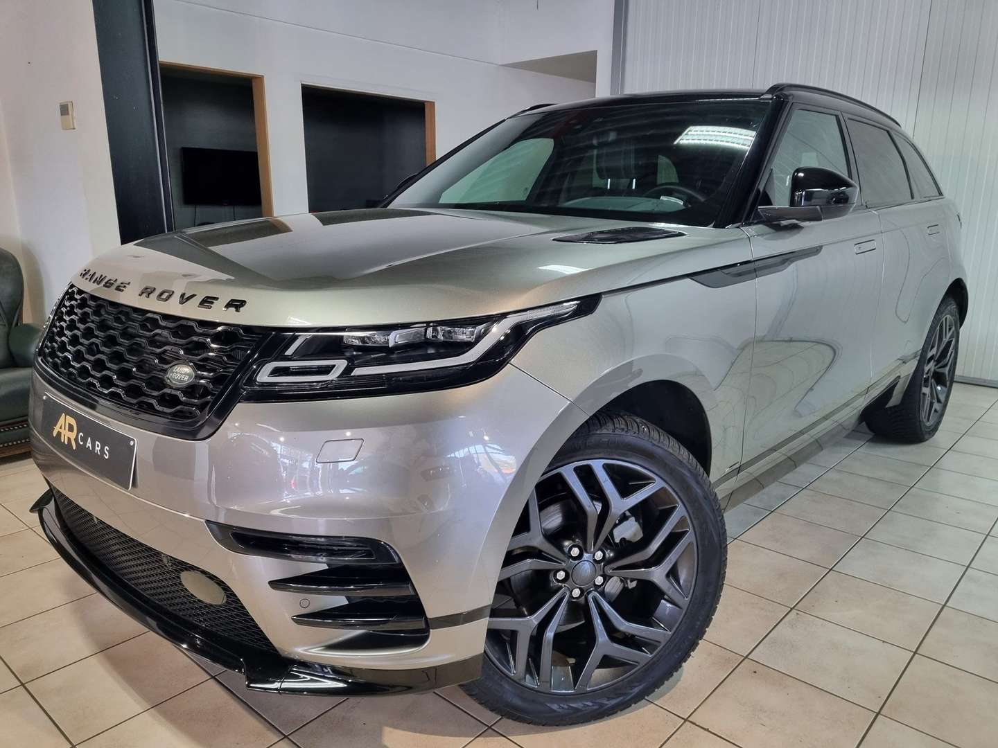 Land Rover Range Rover Velar R-Dynamic S TD4 - 2019 - Joinsteer - #2