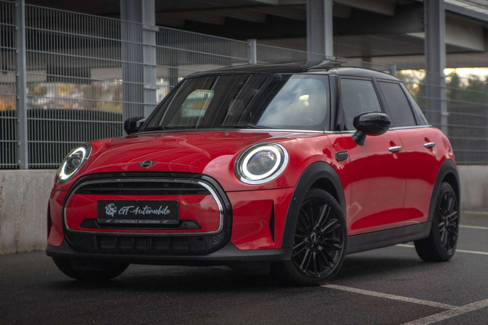 Mini 5 Portes Yours Cooper - 2023 - Joinsteer - #1