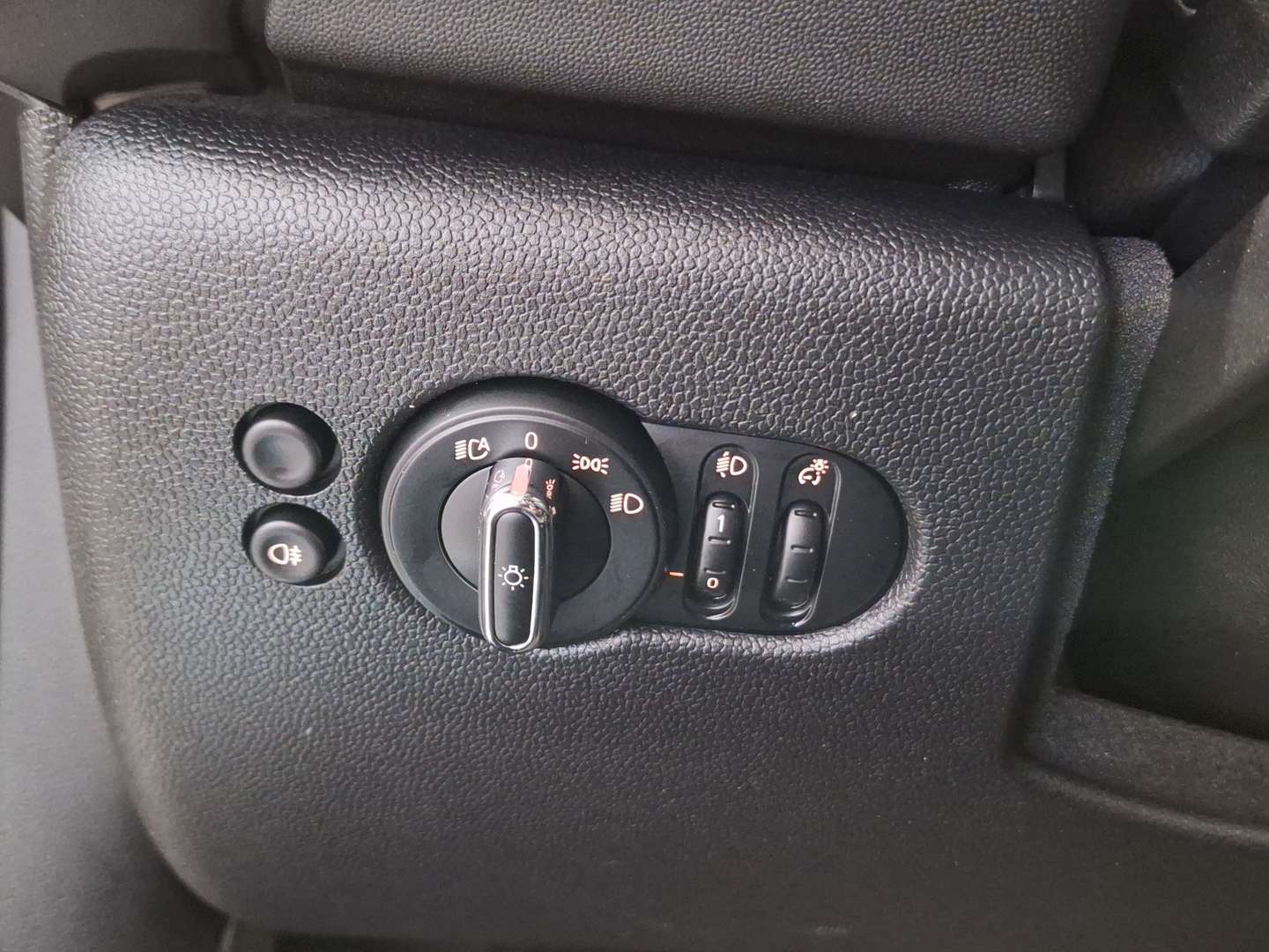 Mini 3 Portes Yours Cooper S - 2024 - Joinsteer - #30