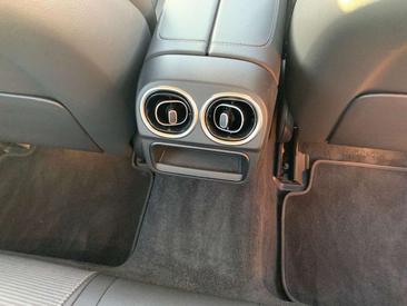 Mercedes Classe C 180 AVANTGARDE — photo 19