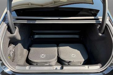 Mercedes EQE 350 Premium — photo 17