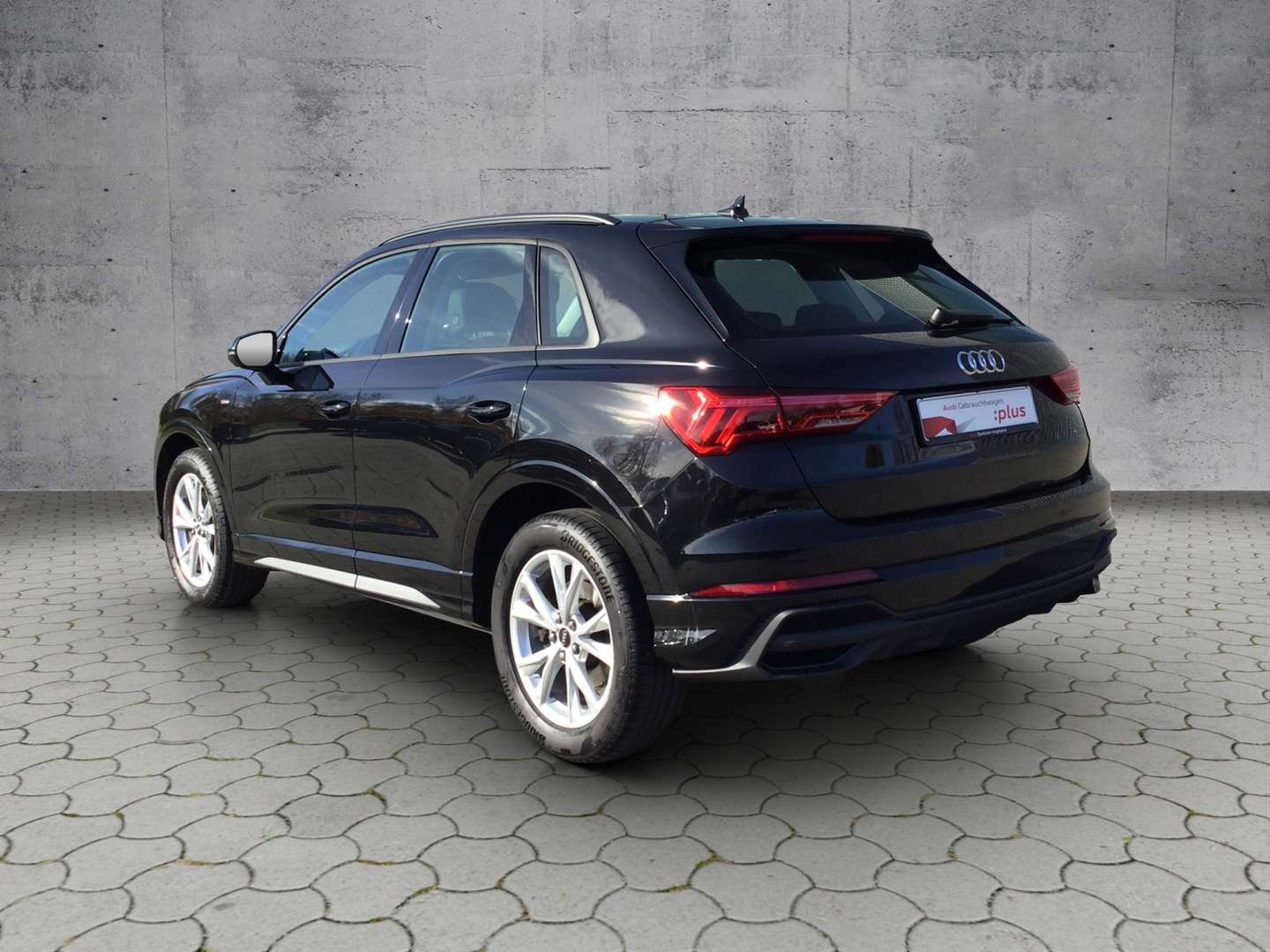 Audi Q3 S Line 40 TFSI - 2022 - Joinsteer - #2
