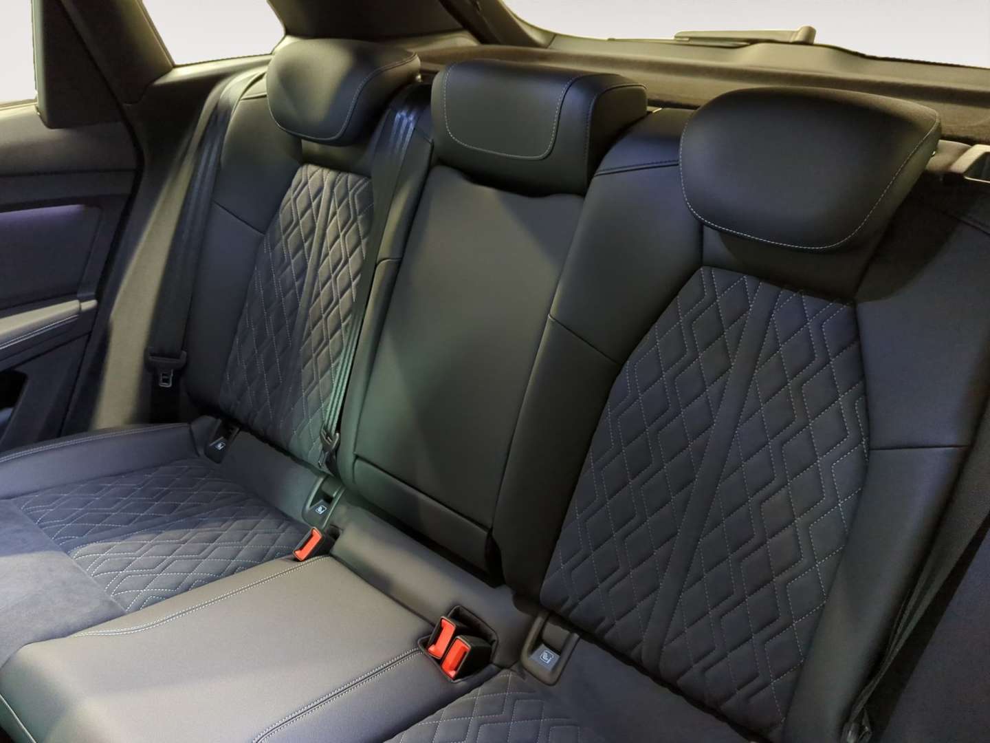 Audi Q4 S Line 50 - 2022 - Joinsteer - #7