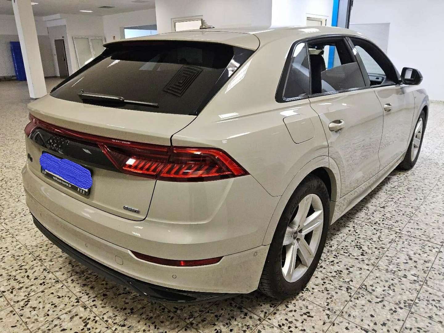 Audi Q8 S Line 55 TFSI E - 2022 - Joinsteer - #2