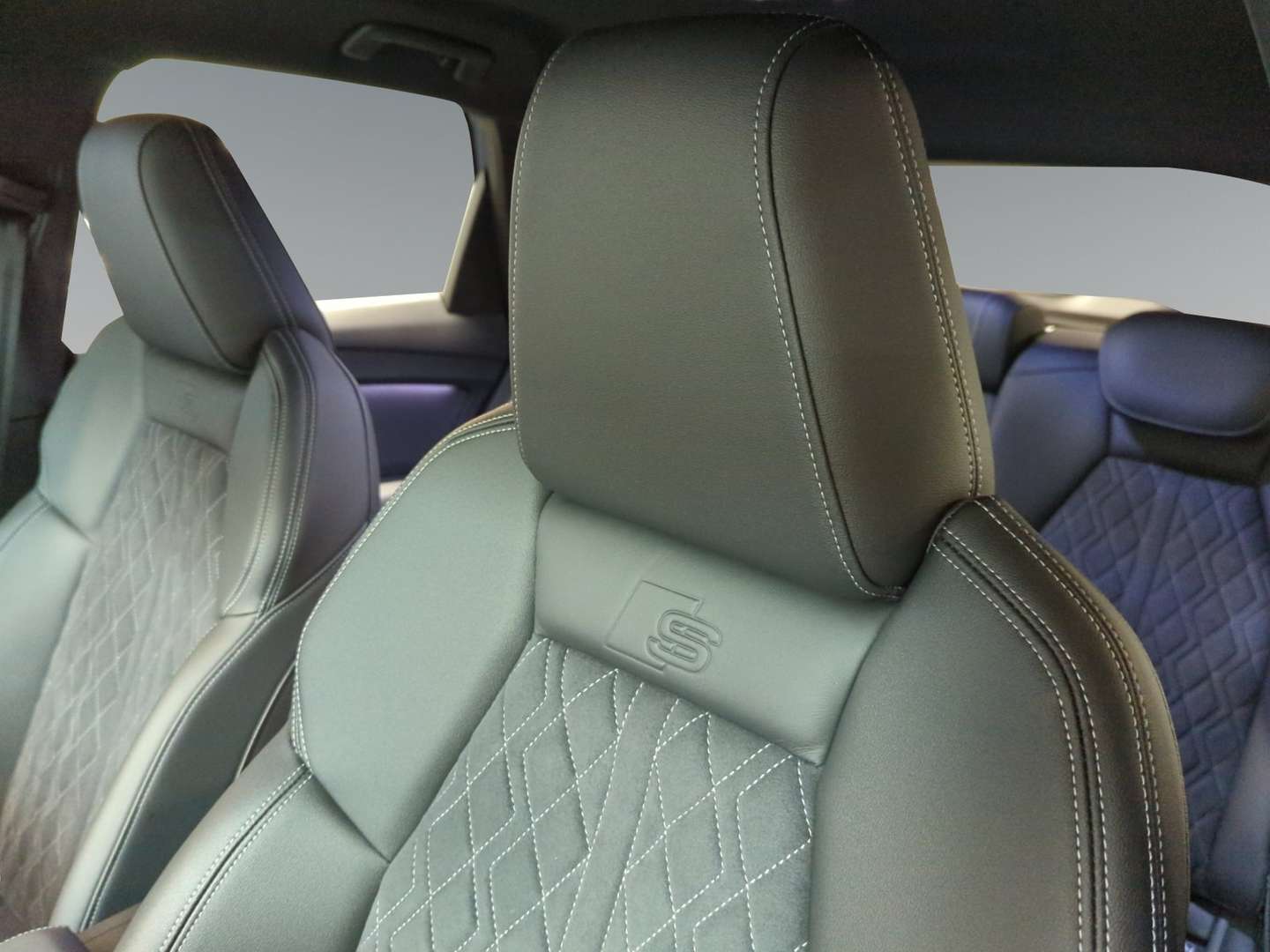 Audi Q4 S Line 50 - 2022 - Joinsteer - #13