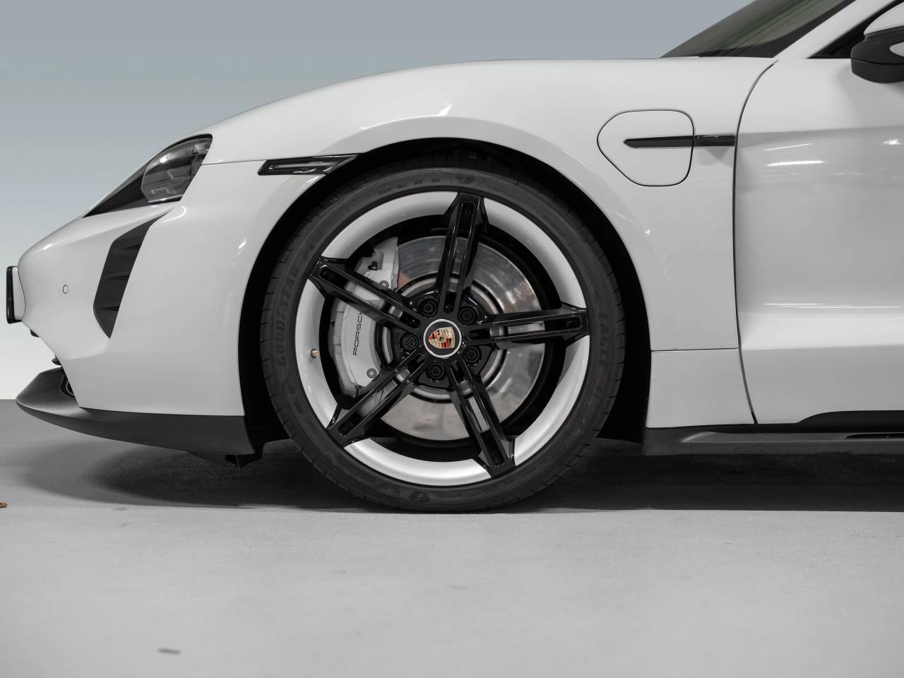 Porsche Taycan GTS Sport Turismo - 2023 - Joinsteer - #4