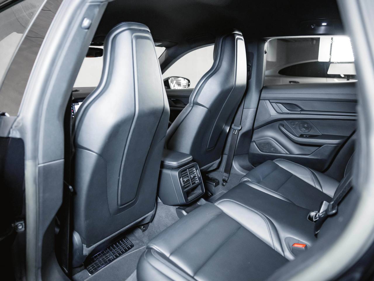 Porsche Taycan Sport Turismo - 2022 - Joinsteer - #21