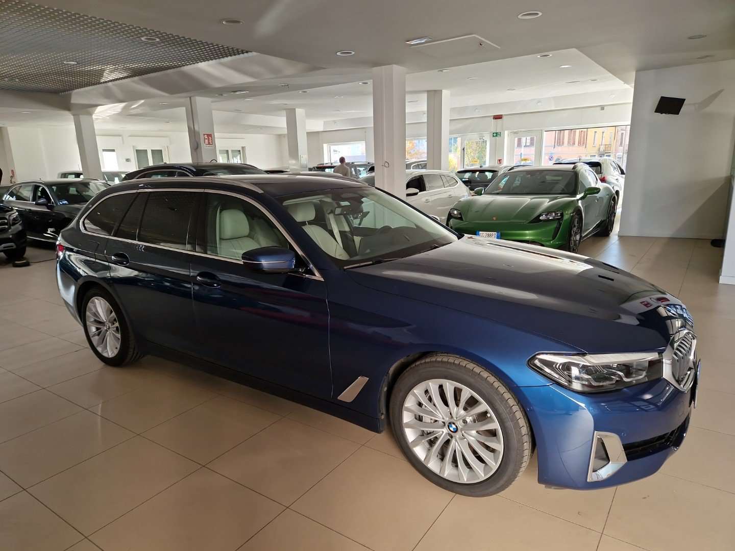 BMW Série 5 Touring Luxury 530d XDrive - 2021 - Joinsteer - #2