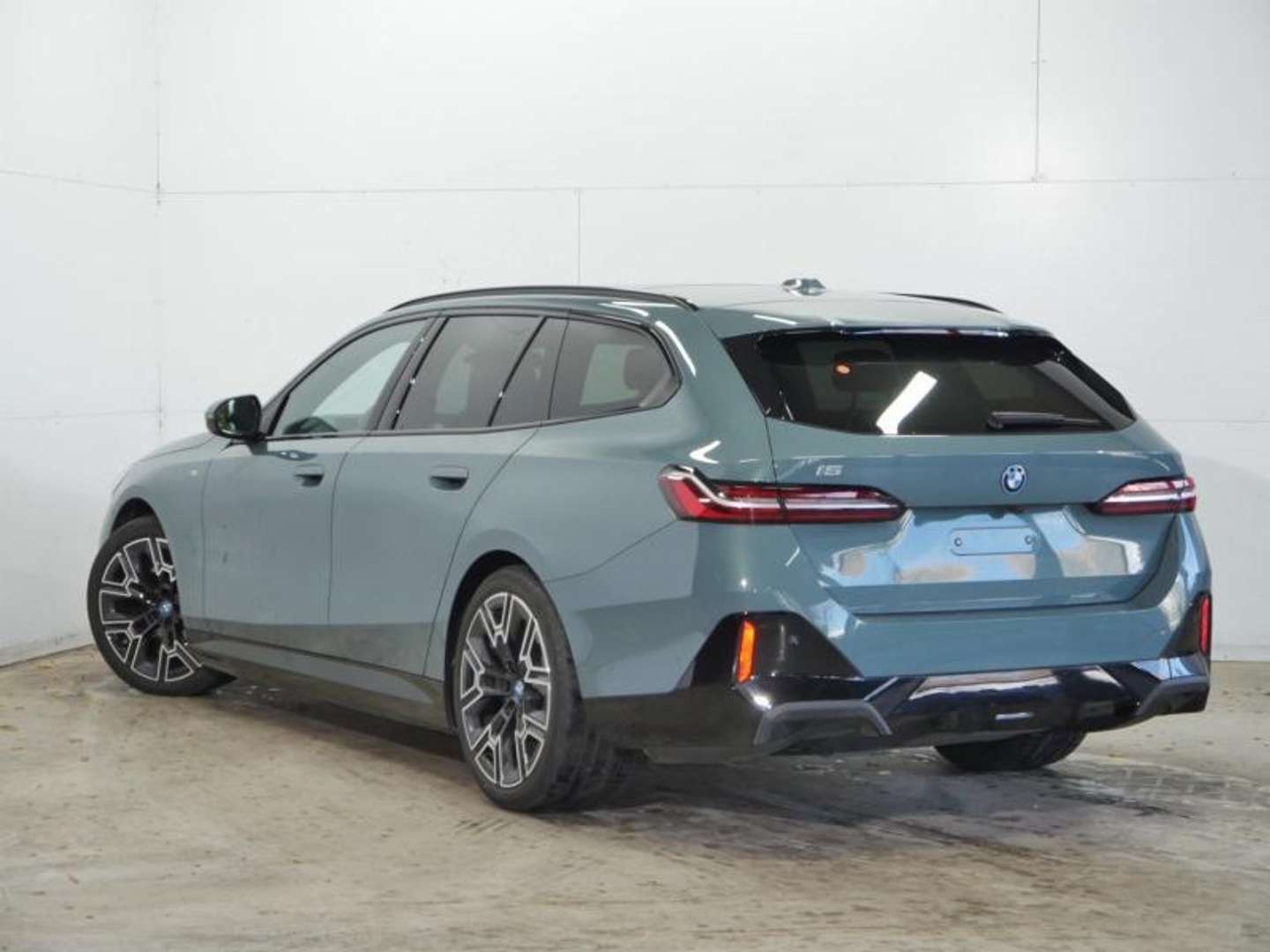 BMW I5 M Sport Électrique - 2025 - Joinsteer - #1