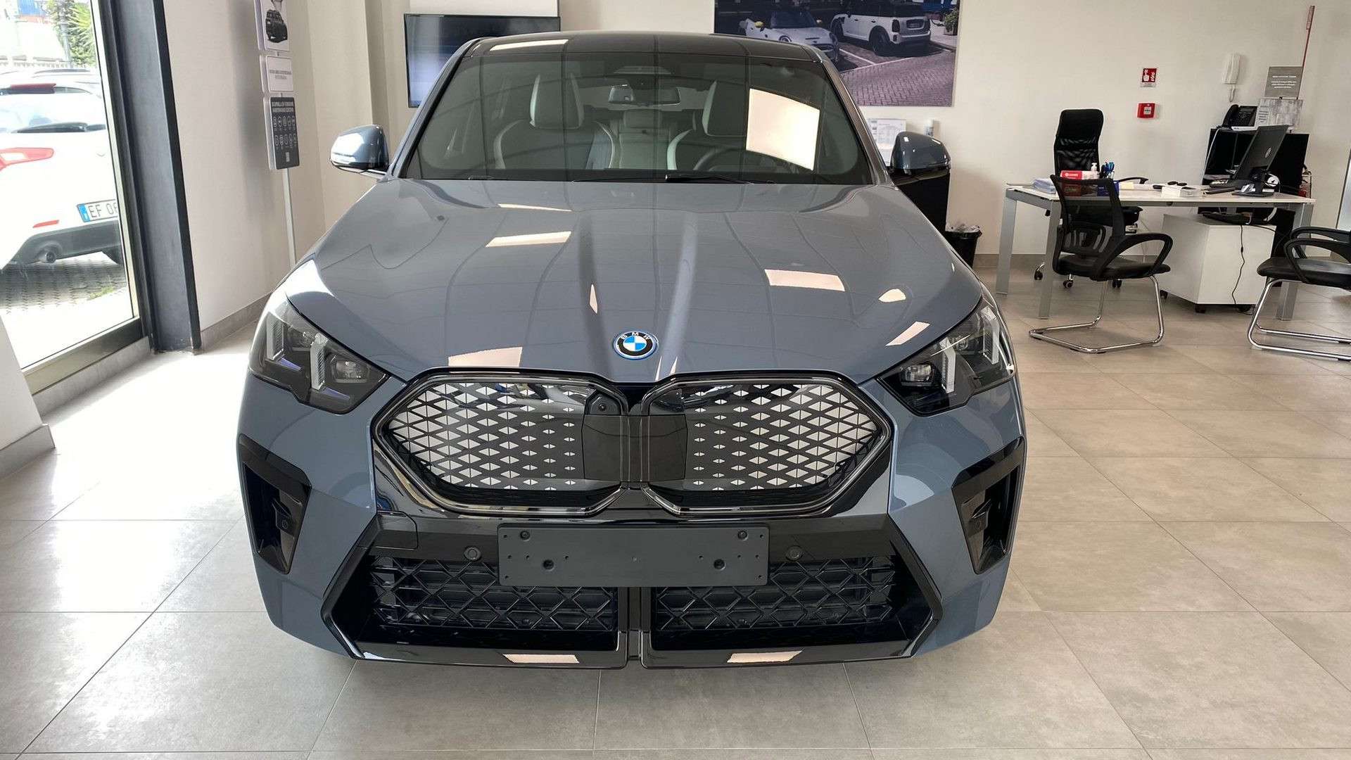 BMW IX2 XDrive30 - 2024 - Joinsteer - #1