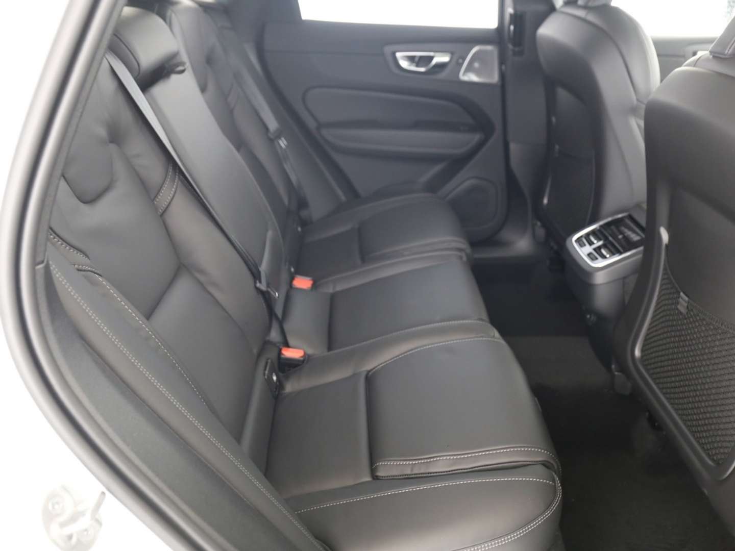 Volvo XC60 B5 Inscription - 2024 - Joinsteer - #4