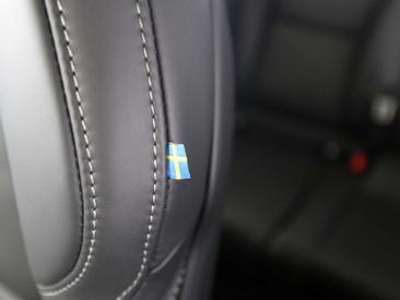 Volvo XC60 B5 Inscription — photo 13