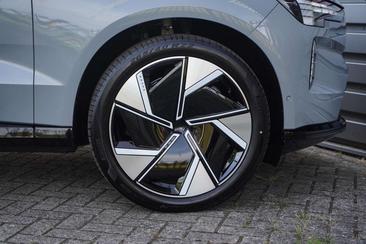 Volvo EX90 TWIN MOTOR PERFORMANCE — photo 6