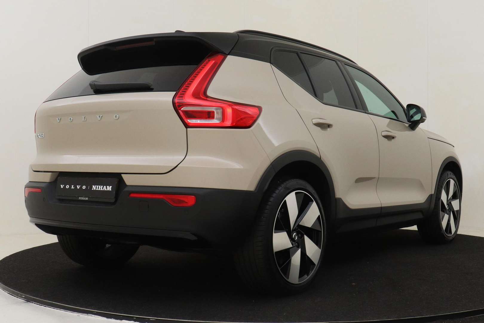 Volvo EX40 Recharge Ultimate - 2024 - Joinsteer - #1