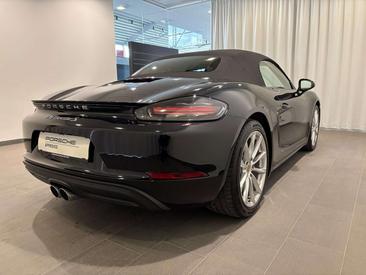 Porsche 718 Boxster S — photo 4