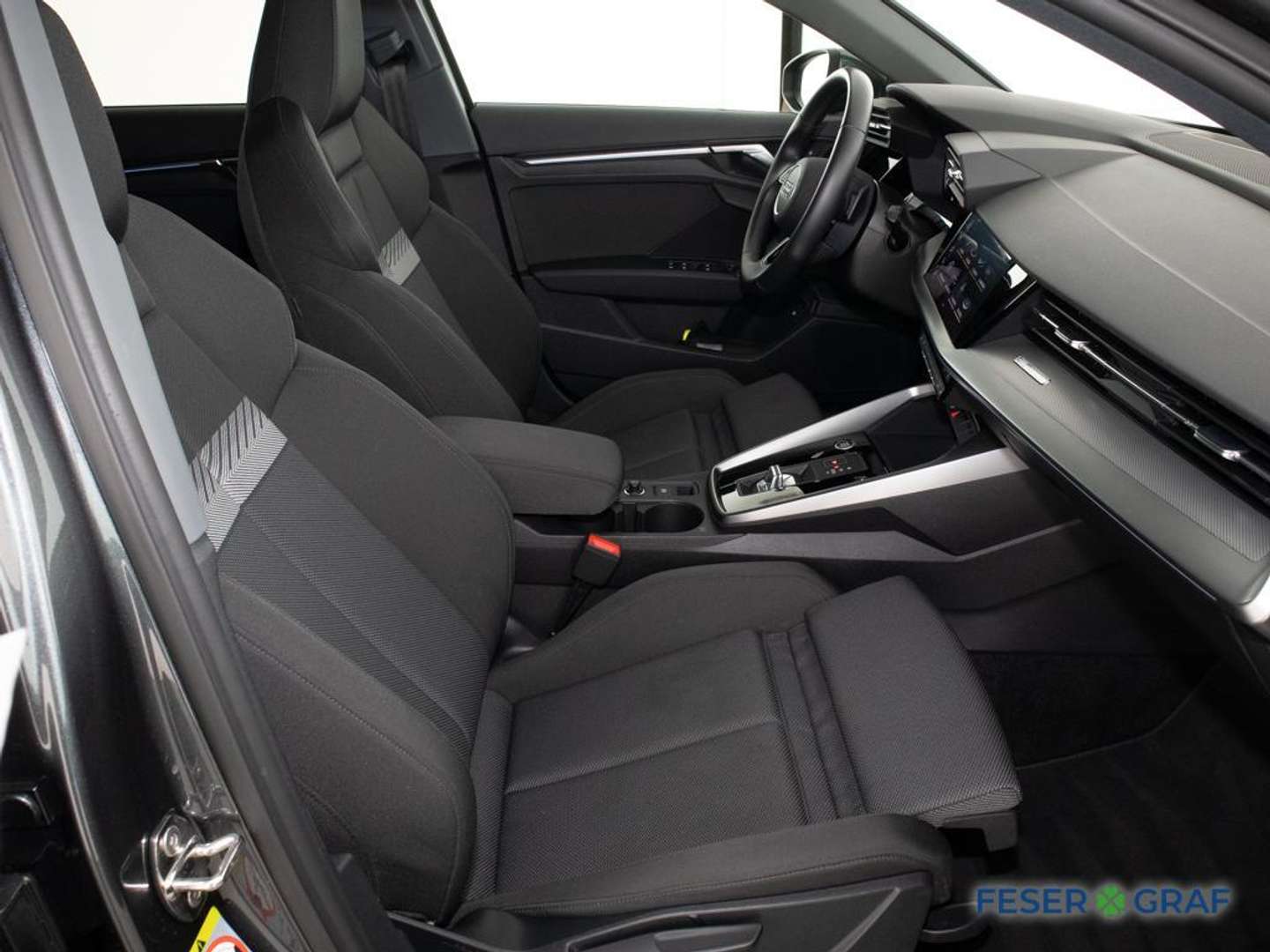 Audi A3 S Line 40 TFSI E - 2022 - Joinsteer - #4