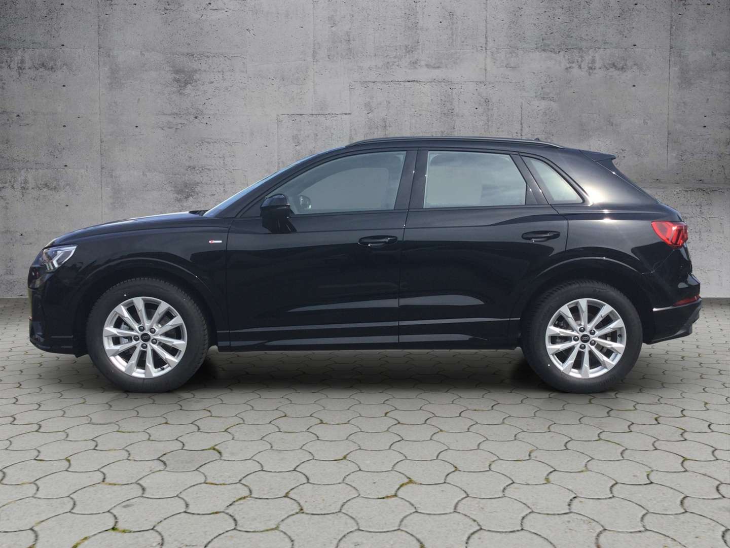 Audi Q3 S Line 35 TFSI - 2025 - Joinsteer - #1