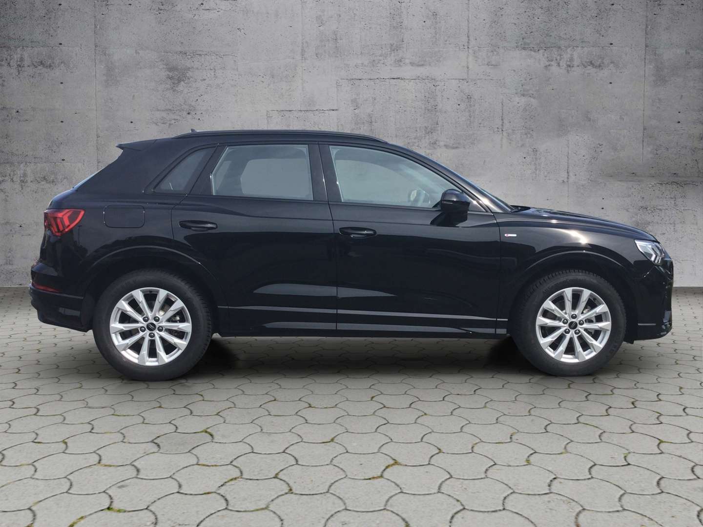Audi Q3 S Line 35 TFSI - 2025 - Joinsteer - #3