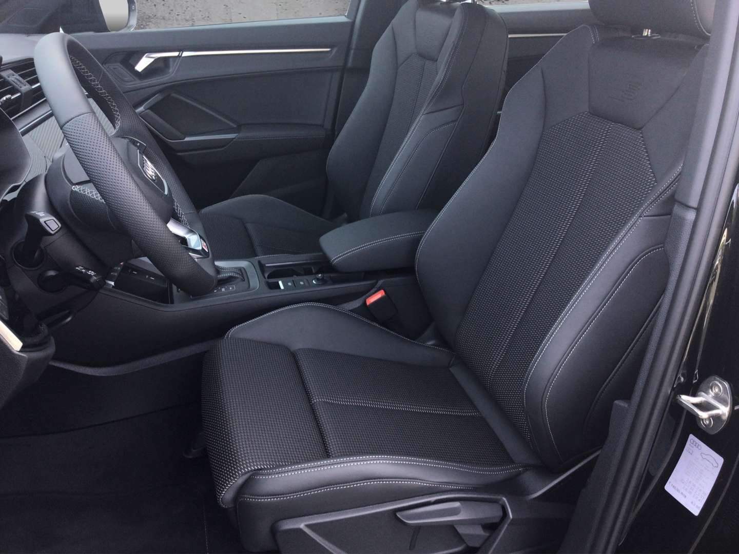 Audi Q3 S Line 35 TFSI - 2025 - Joinsteer - #4