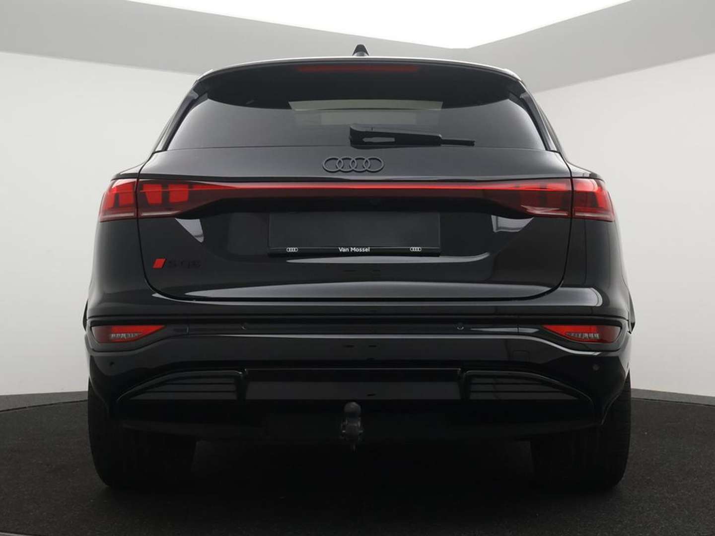 Audi Q6 S Line S - 2024 - Joinsteer - #5