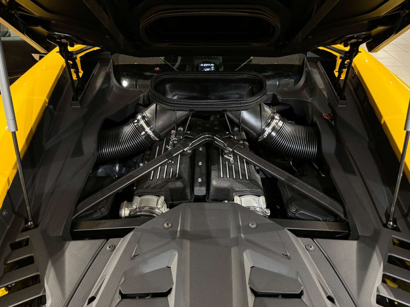 Lamborghini Huracán Sterrato - 2025 - Joinsteer - #25