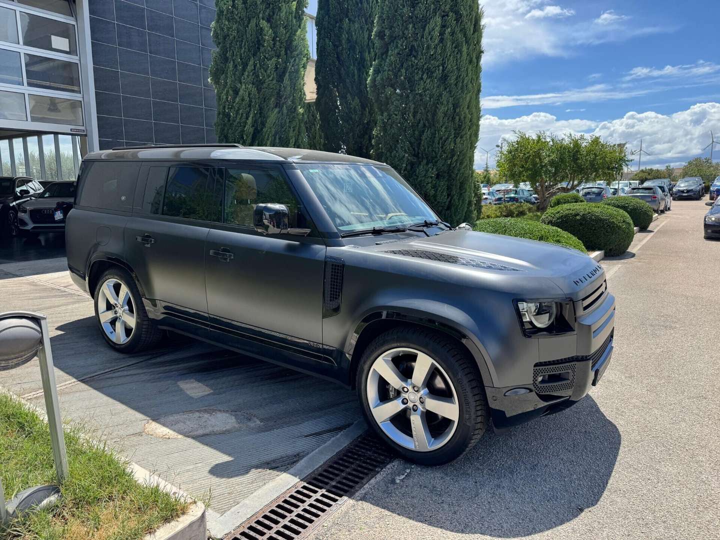 Land Rover Defender 130 X-Dynamic HSE 5.0 V8 - 2024 - Joinsteer - #2