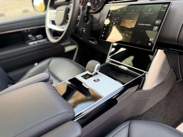 Land Rover Range Rover D350 HSE — photo 4