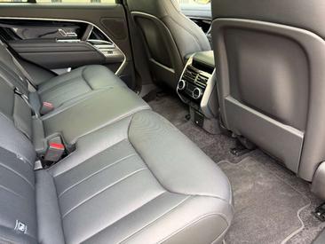 Land Rover Range Rover D350 HSE — photo 16