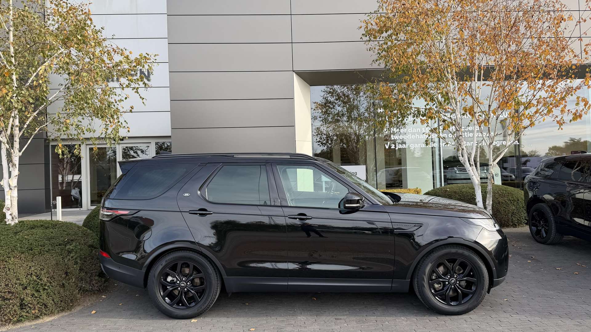 Land Rover Discovery D240 SE - 2020 - Joinsteer - #2