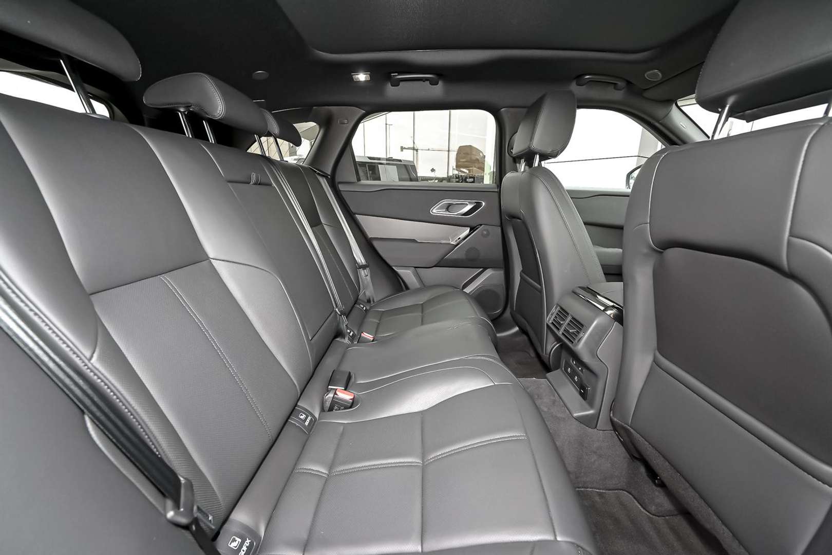 Land Rover Range Rover Velar Dynamic SE - 2024 - Joinsteer - #4