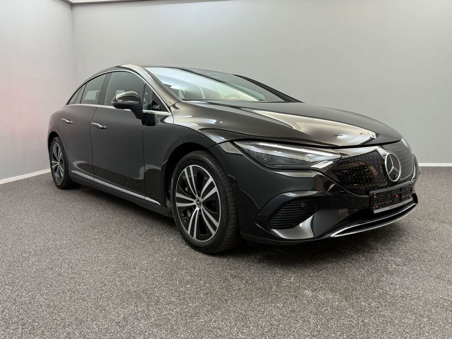 Mercedes EQE 500 Avantgarde - 2023 - Joinsteer - #2