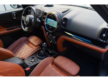 Mini Countryman COOPER SE — photo 21