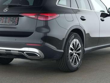 Mercedes GLC 220 AVANTGARDE — photo 9