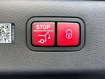 Mercedes EQS 53 AMG Line — photo 12