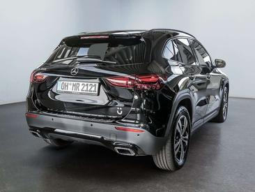 Mercedes GLA 200 PROGRESSIVE — photo 3