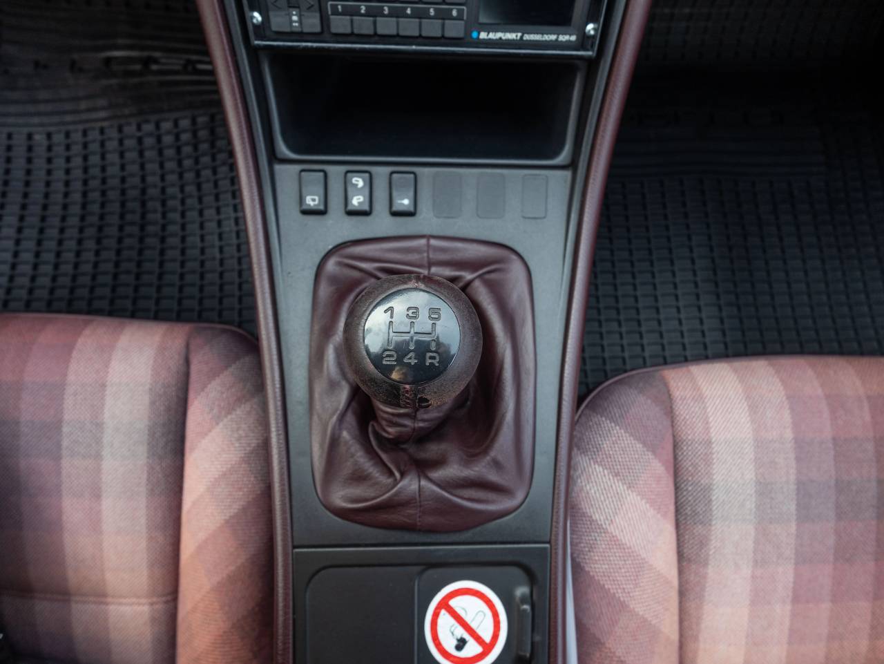 Porsche 944 I Turbo - 1988 - Joinsteer - #36