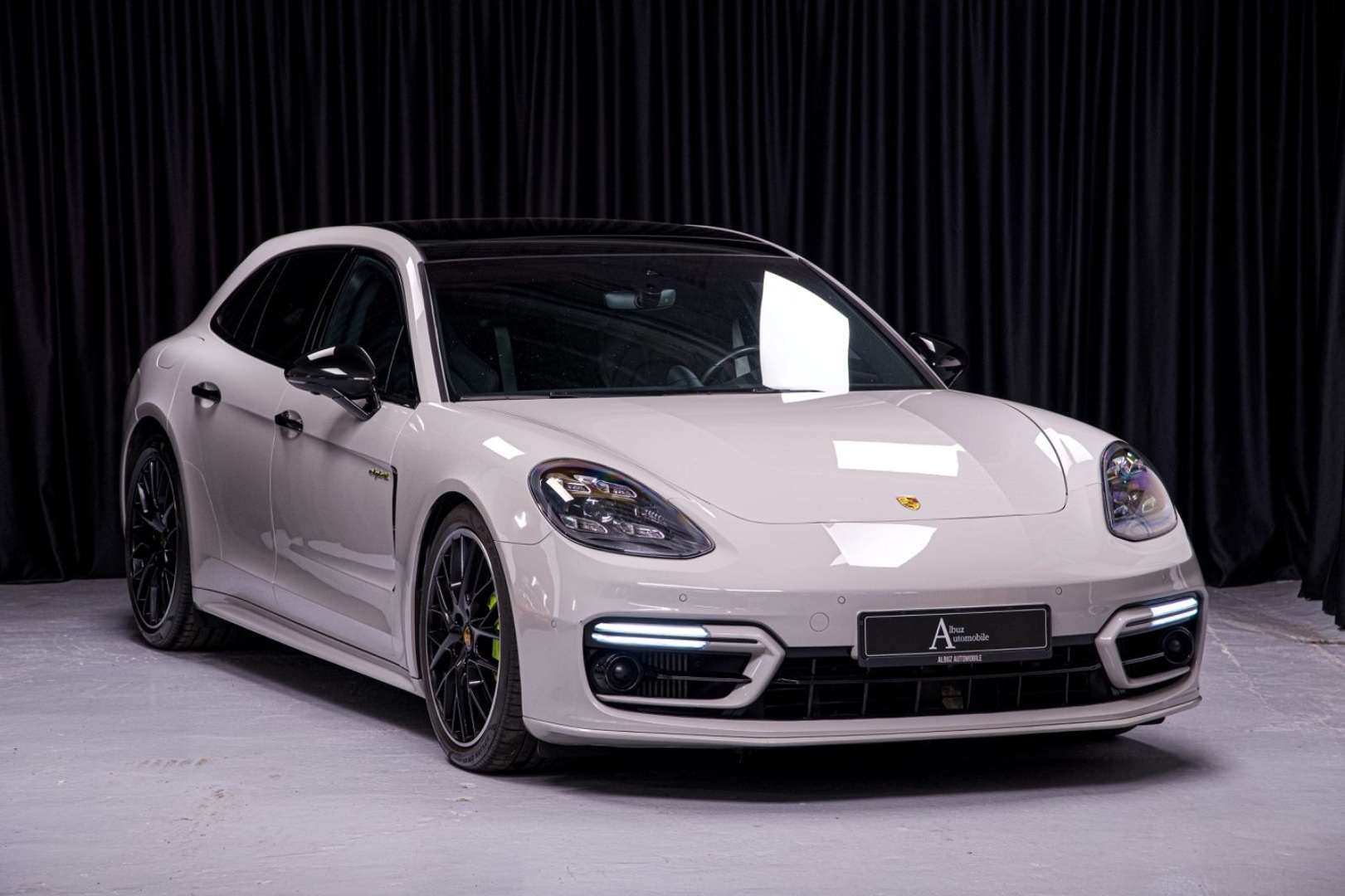 Porsche Panamera III Sport Design 4 E-Hybrid - 2022 - Joinsteer - #3