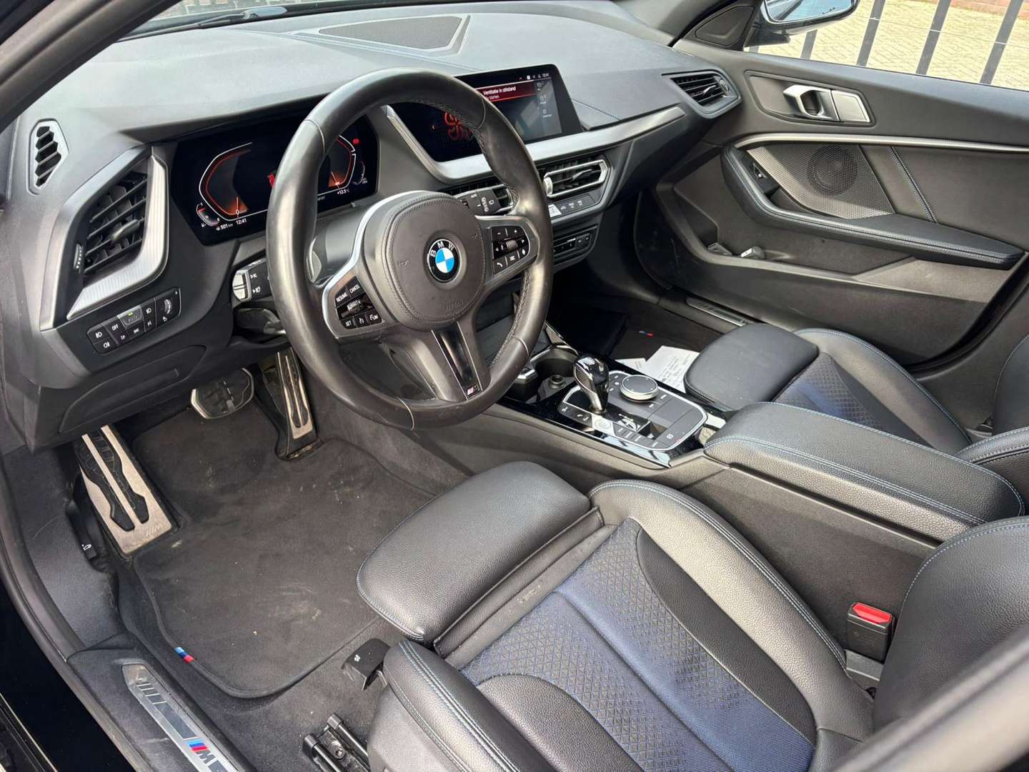 BMW Série 1 Executive 118i - 2021 - Joinsteer - #4